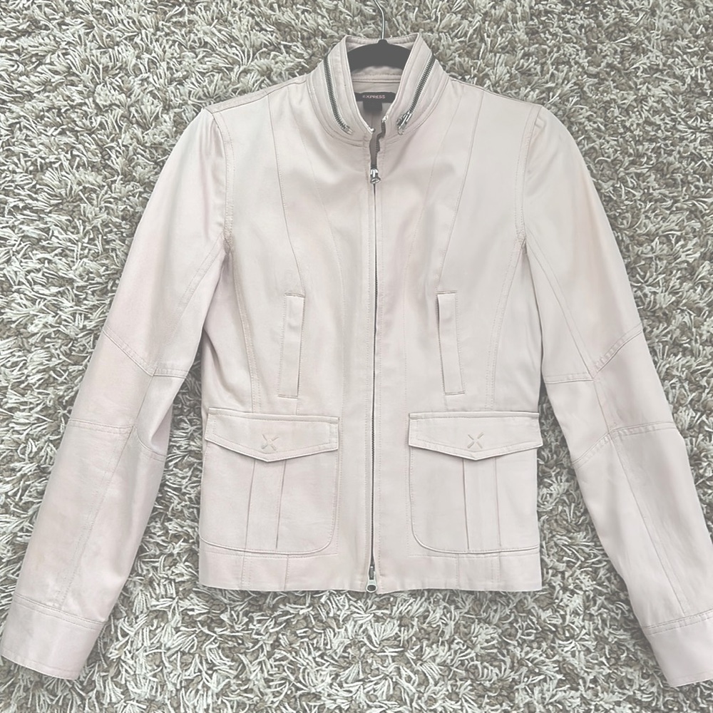 Blush satin bomber jacket. Size small. Gorgeous and in excellent condition!
